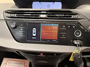 Used 2016 Citroen Grand C4 Picasso Touch Edition Beige - Interior and Exterior details 15