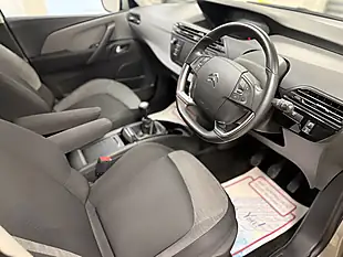 Used 2016 Citroen Grand C4 Picasso Touch Edition Beige - Interior and Exterior details 5