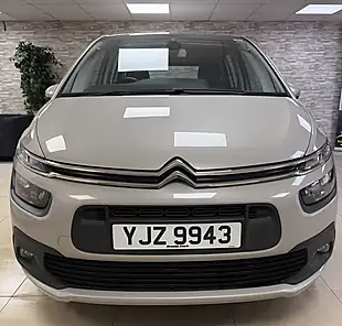 Used 2016 Citroen Grand C4 Picasso Touch Edition Beige - Interior and Exterior details 6