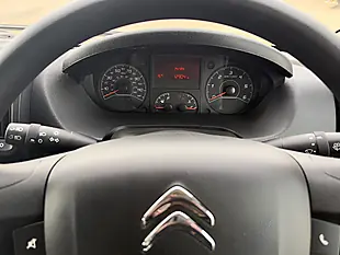 Used 2016 Citroen Relay 35 Heavy L3 Box Body White - Interior and Exterior details 5