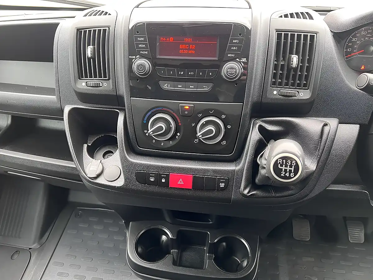 Used 2016 Citroen Relay 35 L3 White - Interior and Exterior details 12