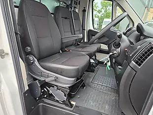 Used 2016 Citroen Relay 4.5m Mobile Exhibition Unit White - Interior and Exterior details 9