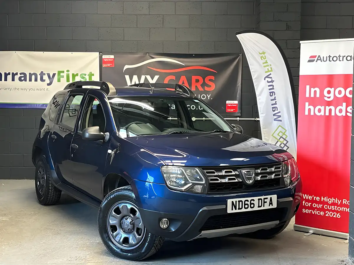 Used 2016 Dacia Duster Ambiance Blue - Front View