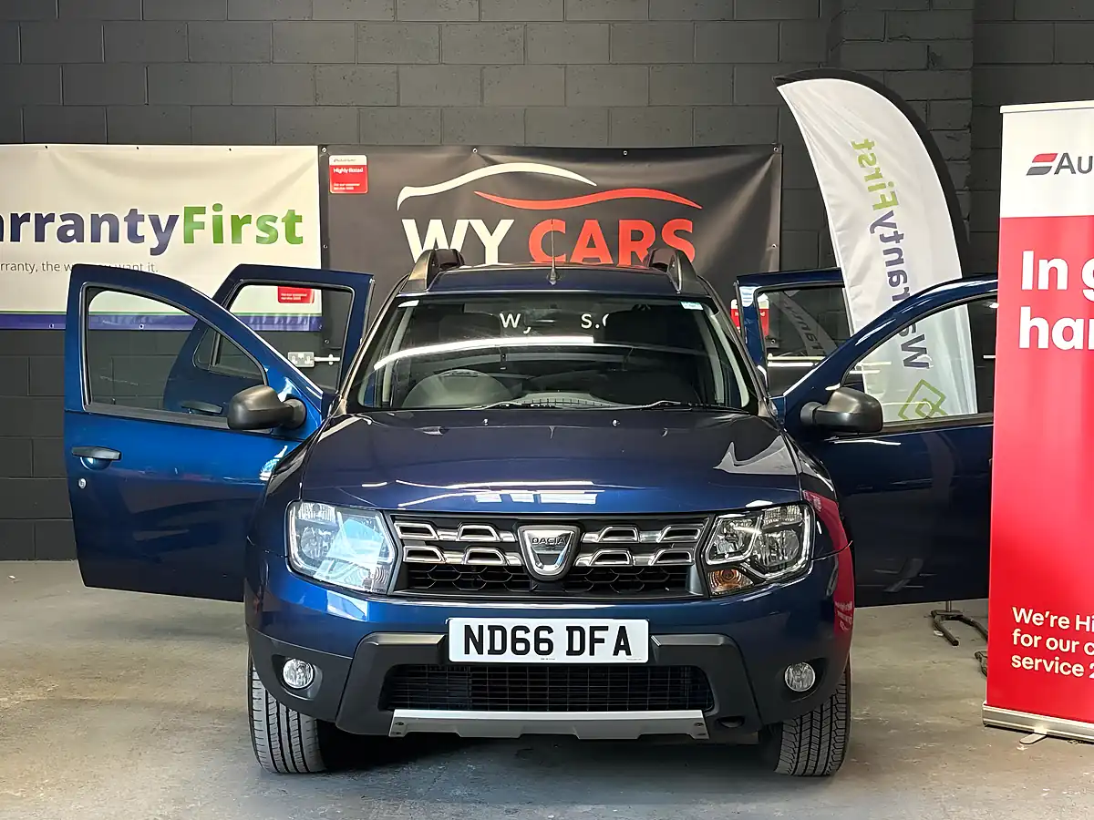 Used 2016 Dacia Duster Ambiance Blue - Interior and Exterior details 2