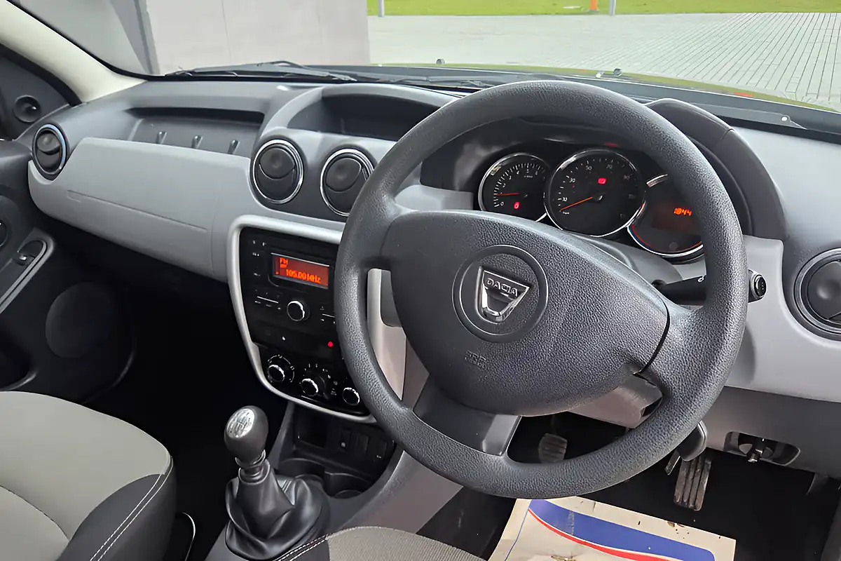 Used 2016 Dacia Duster Ambiance Grey - Interior and Exterior details 12