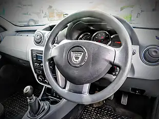 Used 2016 Dacia Duster Ambience White - Interior and Exterior details 12