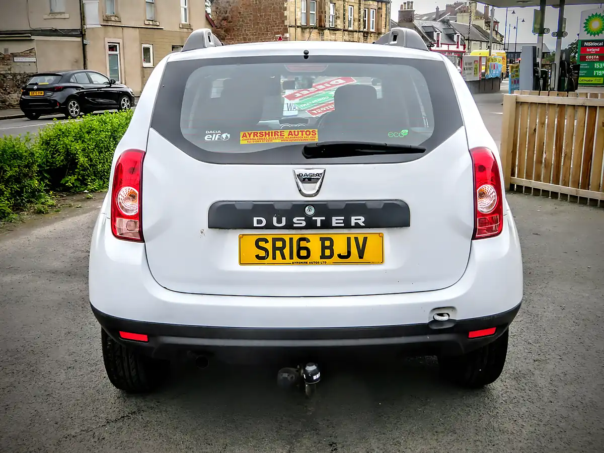 Used 2016 Dacia Duster Ambience White - Interior and Exterior details 7