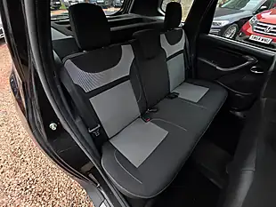 Used 2016 Dacia Duster Laureate Black - Interior and Exterior details 12