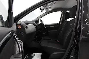 Used 2016 Dacia Duster Laureate Black - Interior and Exterior details 18