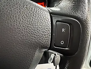 Used 2016 Dacia Duster Laureate Glacier White - Interior and Exterior details 12