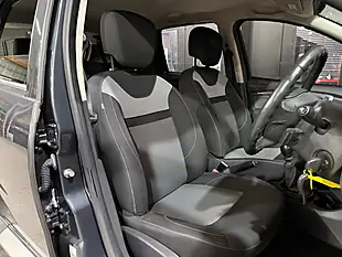 Used 2016 Dacia Duster Laureate Grey - Interior and Exterior details 11