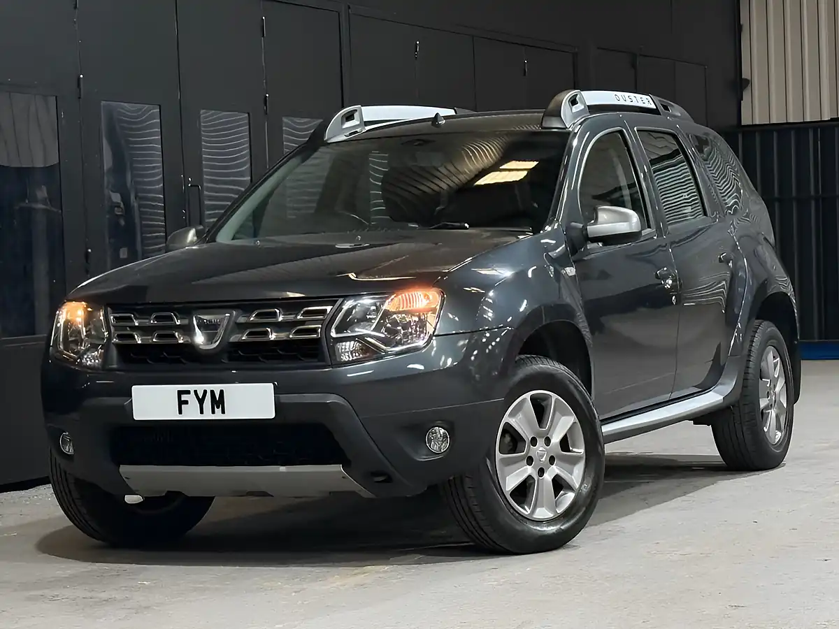 Used 2016 Dacia Duster Laureate Grey - Interior and Exterior details 19
