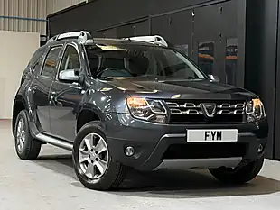 Used 2016 Dacia Duster Laureate Grey - Interior and Exterior details 3