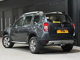 Used 2016 Dacia Duster Laureate Grey - Interior and Exterior details 5