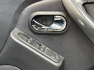 Used 2016 Dacia Duster Laureate White - Interior and Exterior details 13
