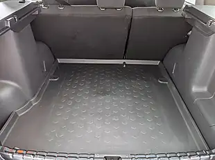 Used 2016 Dacia Duster Prestige Grey - Interior and Exterior details 14