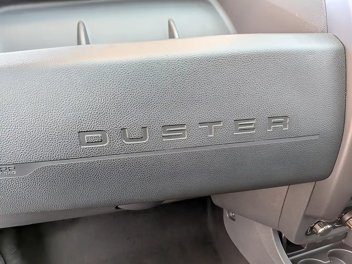 Used 2016 Dacia Duster Prestige Grey - Interior and Exterior details 17