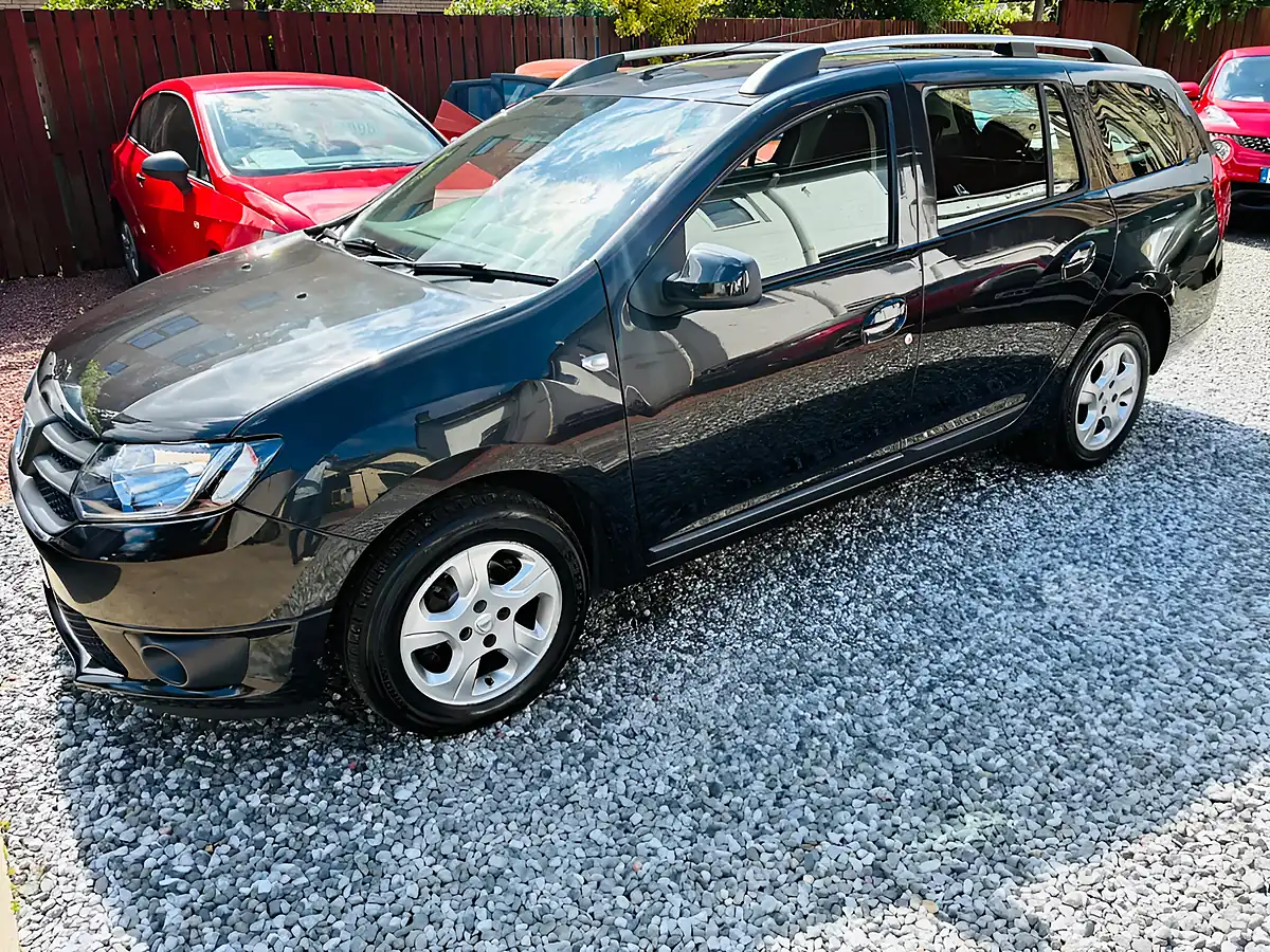 Used 2016 Dacia Logan Laureate Black - Interior and Exterior details 2