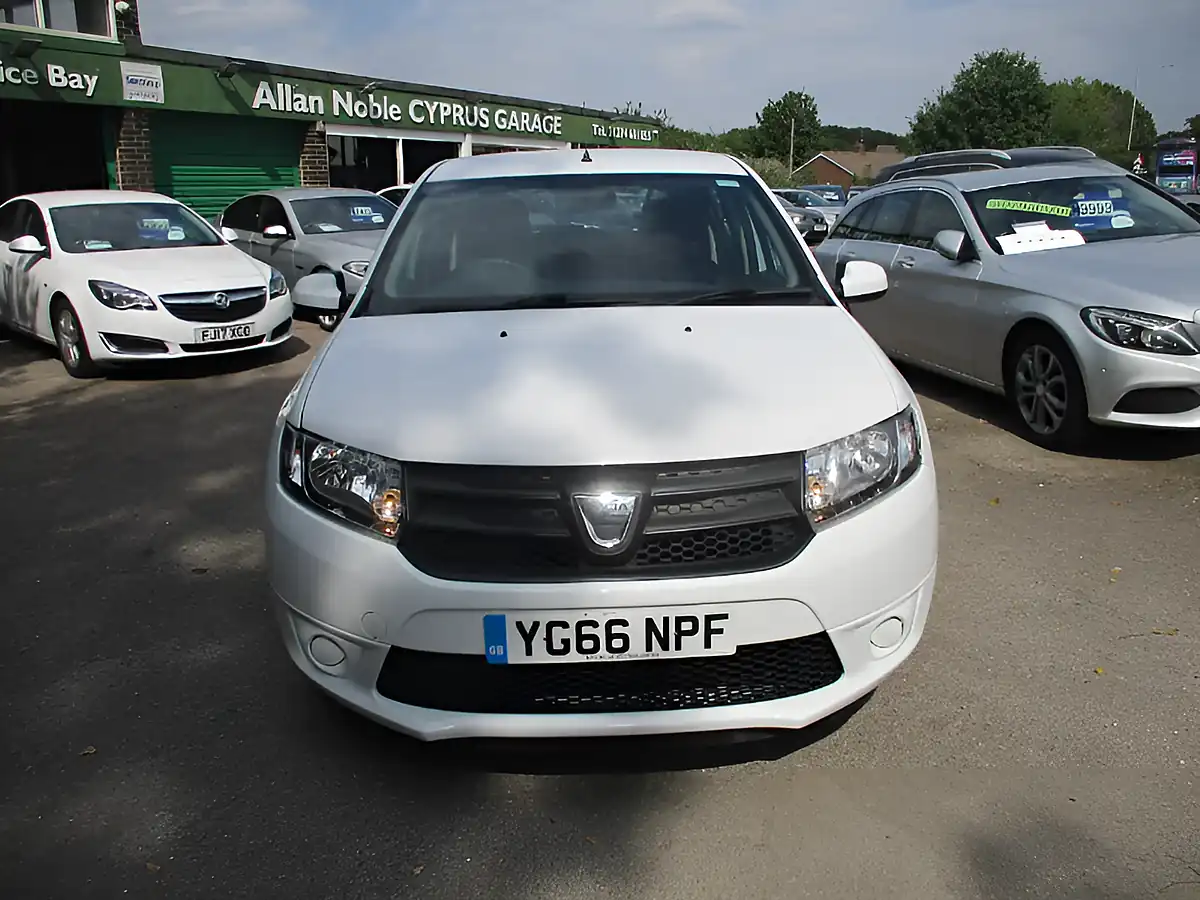 Used 2016 Dacia Sandero Ambiance Glacier White - Interior and Exterior details 2