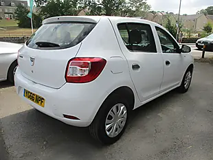 Used 2016 Dacia Sandero Ambiance Glacier White - Interior and Exterior details 5