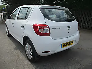 Used 2016 Dacia Sandero Ambiance Glacier White - Interior and Exterior details 7