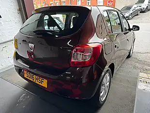 Used 2016 Dacia Sandero Ambiance Prime Brown - Interior and Exterior details 15