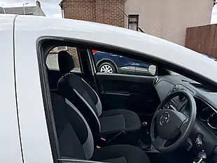 Used 2016 Dacia Sandero Ambiance White - Interior and Exterior details 6