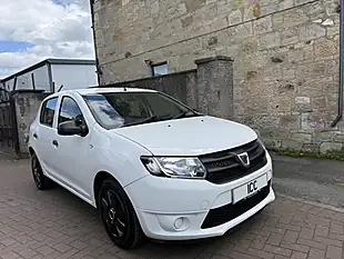 Used 2016 Dacia Sandero Ambiance White - Interior and Exterior details 7