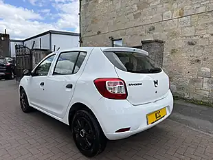 Used 2016 Dacia Sandero Ambiance White - Interior and Exterior details 4