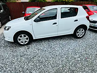 Used 2016 Dacia Sandero Ambiance White - Interior and Exterior details 15