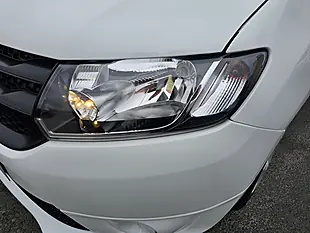 Used 2016 Dacia Sandero Ambiance White - Interior and Exterior details 14