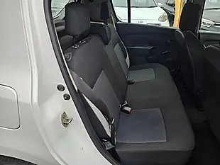 Used 2016 Dacia Sandero Ambiance White - Interior and Exterior details 6