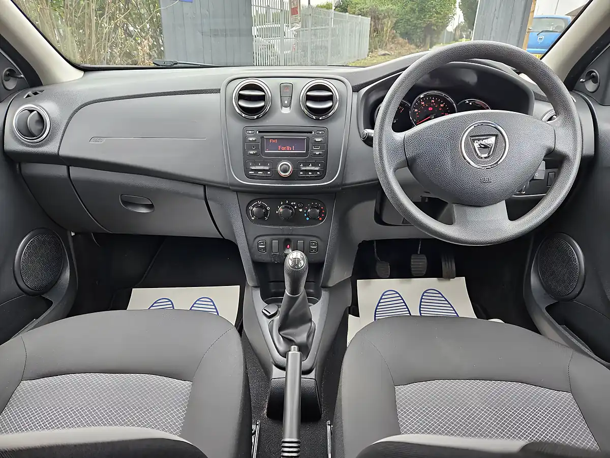 Used 2016 Dacia Sandero Ambiance White - Interior and Exterior details 13