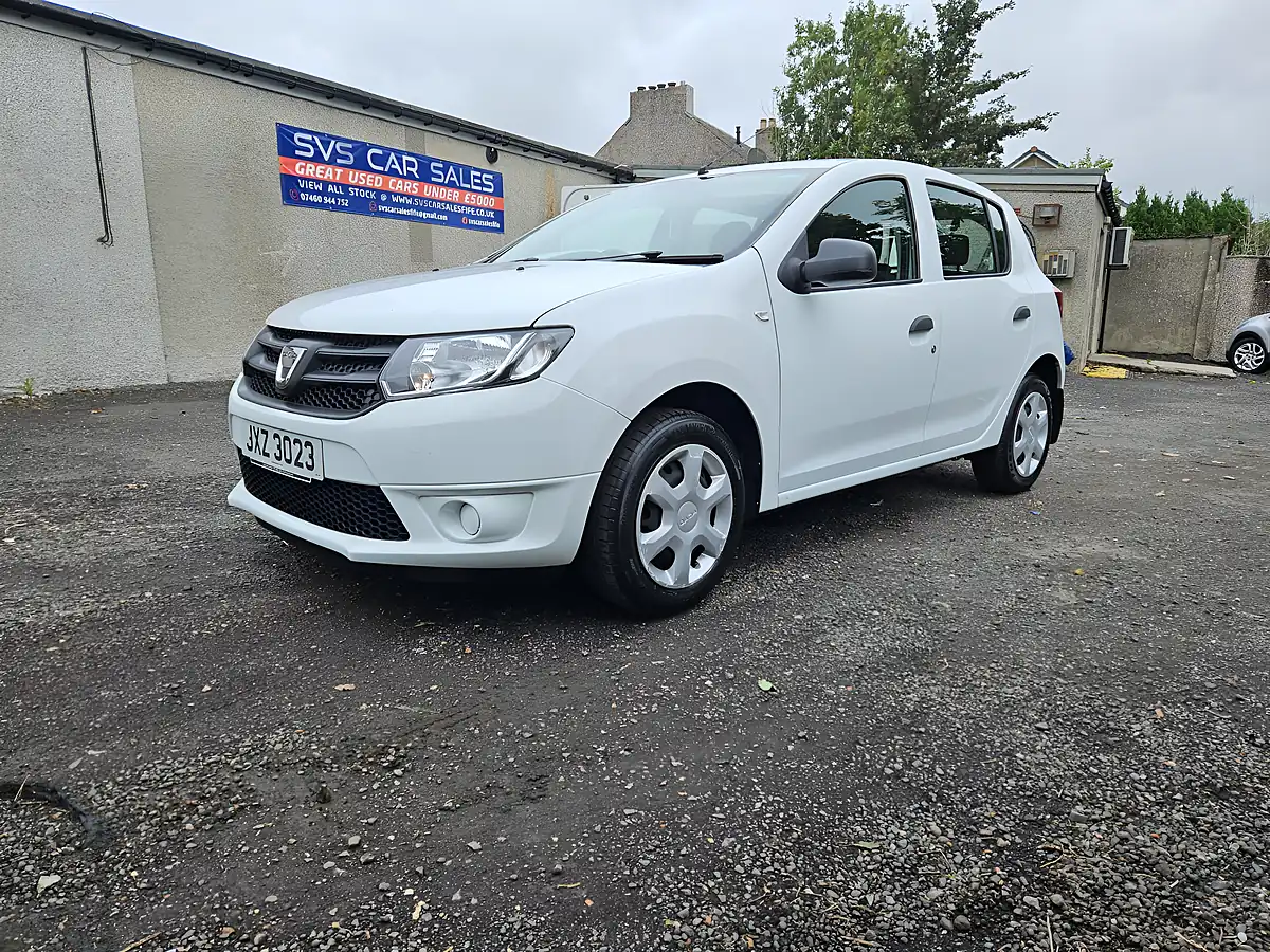 Used 2016 Dacia Sandero Ambiance White - Interior and Exterior details 20