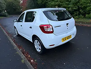 Used 2016 Dacia Sandero Ambiance White - Interior and Exterior details 5