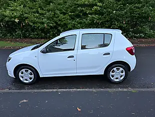 Used 2016 Dacia Sandero Ambiance White - Interior and Exterior details 6