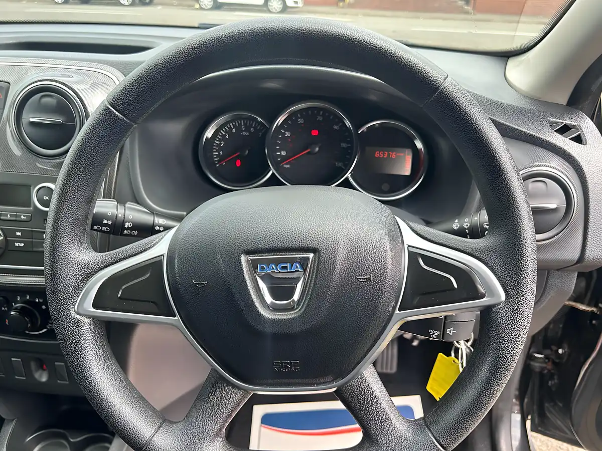 Used 2016 Dacia Sandero Stepway Ambiance Black - Interior and Exterior details 12