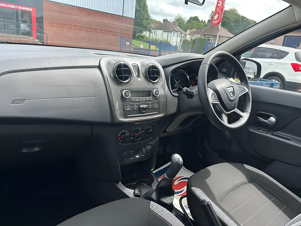Used 2016 Dacia Sandero Stepway Ambiance Black - Interior and Exterior details 13