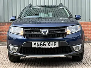 Used 2016 Dacia Sandero Stepway Ambiance Blue - Interior and Exterior details 2