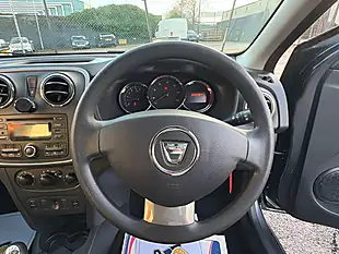 Used 2016 Dacia Sandero Stepway Ambiance Grey - Interior and Exterior details 15