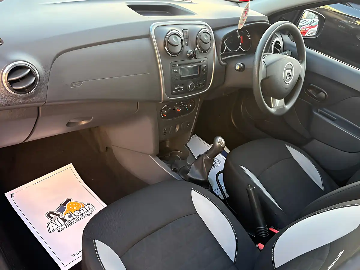 Used 2016 Dacia Sandero Stepway Ambiance Grey - Interior and Exterior details 2