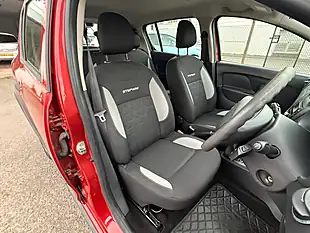 Used 2016 Dacia Sandero Stepway Ambiance Red - Interior and Exterior details 10