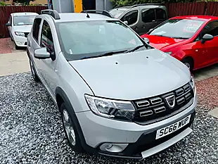Used 2016 Dacia Sandero Stepway Ambiance Silver - Interior and Exterior details 6