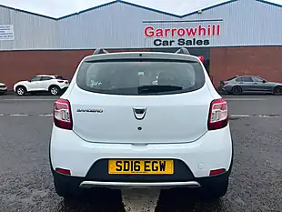 Used 2016 Dacia Sandero Stepway Ambiance White - Interior and Exterior details 6