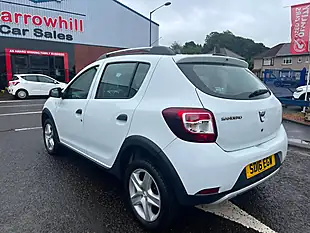 Used 2016 Dacia Sandero Stepway Ambiance White - Interior and Exterior details 8