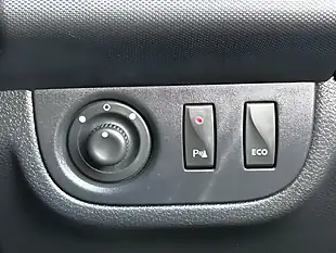 Used 2016 Dacia Sandero Stepway Laureate Black - Interior and Exterior details 18