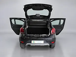 Used 2016 Dacia Sandero Stepway Laureate Black - Interior and Exterior details 11