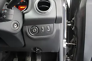 Used 2016 Dacia Sandero Stepway Laureate Black - Interior and Exterior details 17
