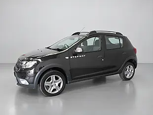 Used 2016 Dacia Sandero Stepway Laureate Black - Interior and Exterior details 4