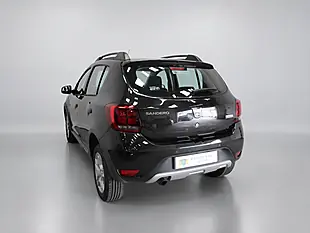 Used 2016 Dacia Sandero Stepway Laureate Black - Interior and Exterior details 5